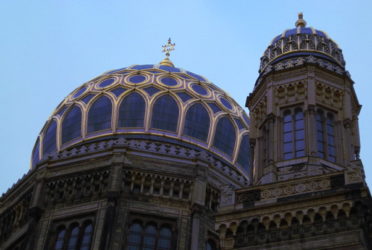 La bella y majestuosa  cúpula de la Sinagoga