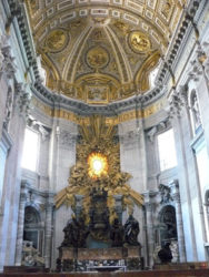 En el interior de la basílica se dan en ocasiones las audiencias papales