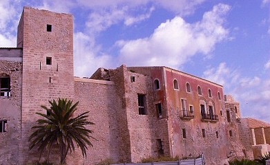 Vista del Castillo y la torre del homenaje de la Almudaina
