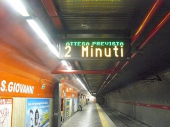 Una parada del metro de Roma
