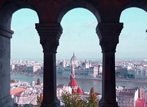 Guía de Budapest, la perla del Danubio es la capital de Hungría y una de las ciudades más bellas de Europa.