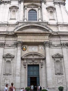 Fachada barroca de la iglesia de San Ignacio de Loyola
