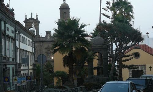 Ermita y plaza del Espíritu Santo Ermita y plaza del Espíritu Santo